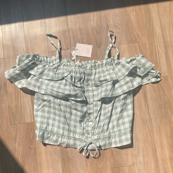LC Lauren Conrad Tops - LC Lauren Conrad off the shoulder textured check w ruffle top L